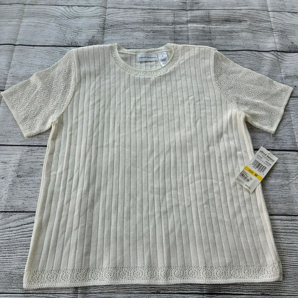 Alfred Dunner Women's size Medium top Cream/Ivory Costa Rica  NWT